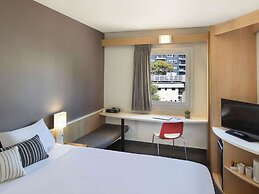 ibis Newcastle