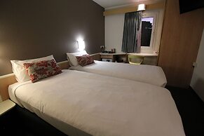 ibis Newcastle