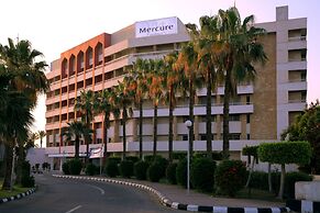 Mercure Ismailia Forsan Island Hotel