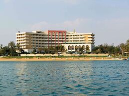 Mercure Ismailia Forsan Island Hotel