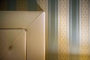 Best Western Hotel Cavalieri Della Corona