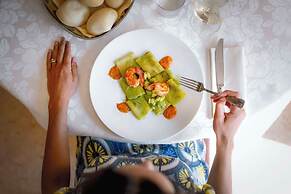 Best Western Hotel Cavalieri Della Corona