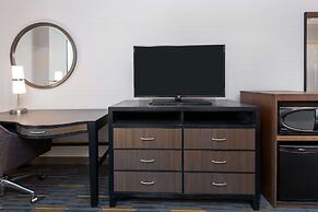 Hampton Inn & Suites Buffalo Downtown