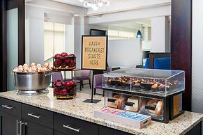 Hampton Inn & Suites Buffalo Downtown