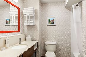 Hampton Inn & Suites Valparaiso