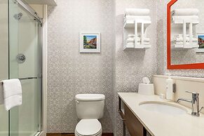 Hampton Inn & Suites Valparaiso