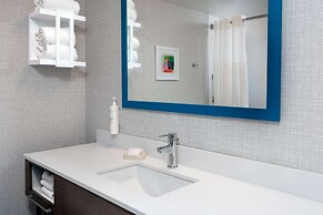 Hampton Inn Hartford/Airport