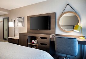 Hampton Inn by Hilton Boston/Cambridge