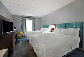 Hampton Inn & Suites Augusta West