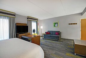 Hampton Inn & Suites Augusta West