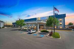 Comfort Inn & Suites Rapid City near Mt. Rushmore