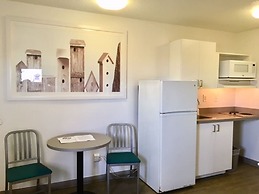 InTown Suites Extended Stay North Charleston SC - Airport