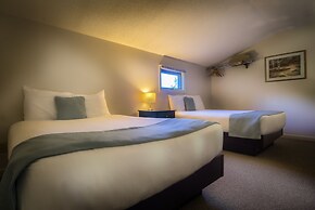 Sun & Ski Inn And Suites