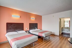 Motel 6 Somerset, KY