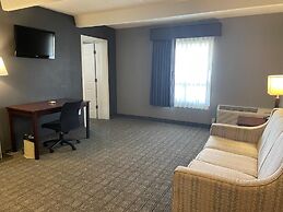 Eastlake Suites Hotel & Conference Center By OYO Urbana