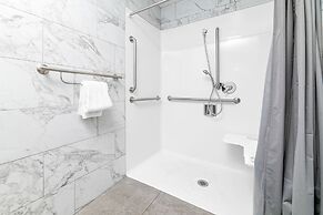 Big Bear Lakefront Lodge