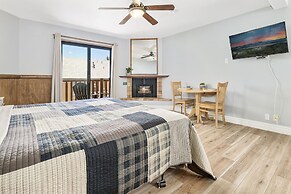 Big Bear Lakefront Lodge