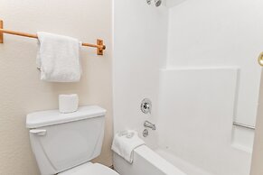 Big Bear Lakefront Lodge