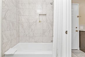 Big Bear Lakefront Lodge