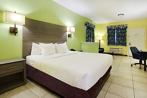 Plantation Suites & Conference Center