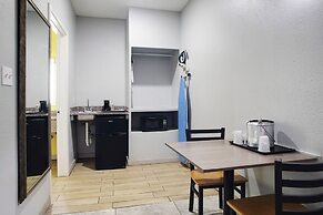 Plantation Suites & Conference Center