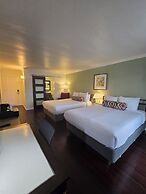Marina Village Inn