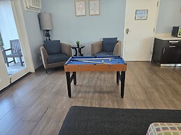 Marina Village Inn