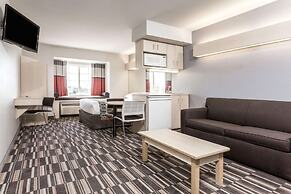Microtel Inn & Suites by Wyndham Modesto Ceres