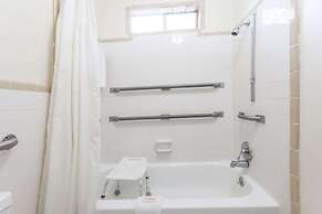 Knights Inn Hurricane Mills