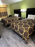 Super 8 by Wyndham Moriarty