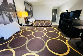 Super 8 by Wyndham Shakopee