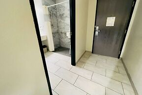 Super 8 by Wyndham Shakopee