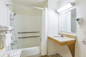 Super 8 by Wyndham East Stroudsburg/Poconos