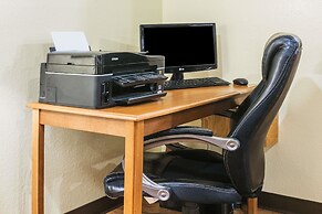 Super 8 by Wyndham East Stroudsburg/Poconos