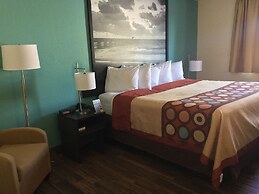 Super 8 by Wyndham Clearwater/St. Petersburg Airport
