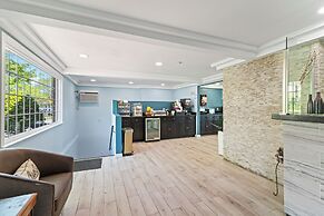 Knights Inn Danvers