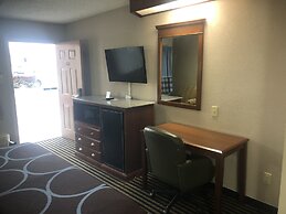 Super 8 by Wyndham Baton Rouge/I-12