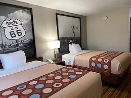 Super 8 by Wyndham Claremore OK