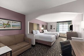 La Quinta Inn & Suites by Wyndham Snellville-Stone Mountain