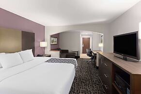 La Quinta Inn & Suites by Wyndham Snellville-Stone Mountain