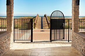 Four Points by Sheraton Jacksonville Beachfront