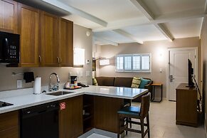 Seafarer Inn & Suites, Ascend Hotel Collection