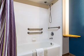 La Quinta Inn & Suites by Wyndham Vancouver