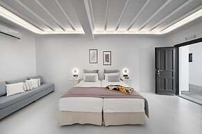 Deliades Mykonos