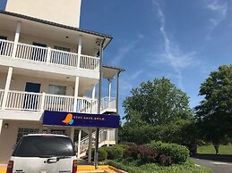 InTown Suites Extended Stay Charlotte NC - East Independence Blvd