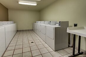 InTown Suites Extended Stay New Orleans - Metairie