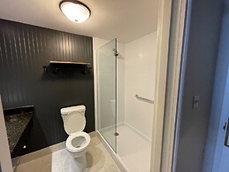 The Century House, Ascend Hotel Collection