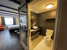The Century House, Ascend Hotel Collection