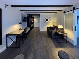 The Century House, Ascend Hotel Collection