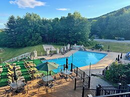 Indian Head Resort
